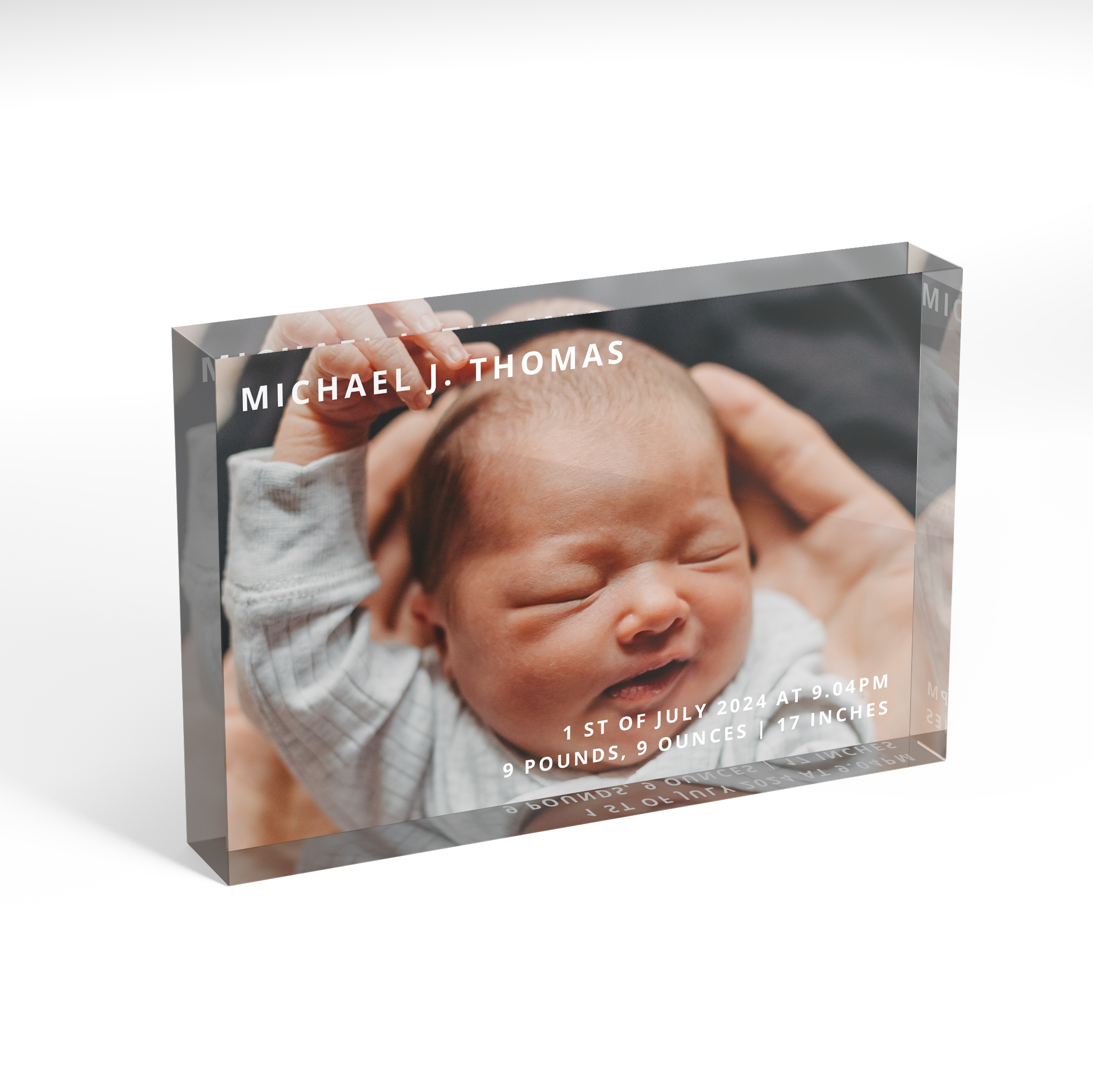 A front side view of a landscape layout Acrylic Glass Photo Block with space for 1 photo. Thiis design is named 'Child's Portrait'. 