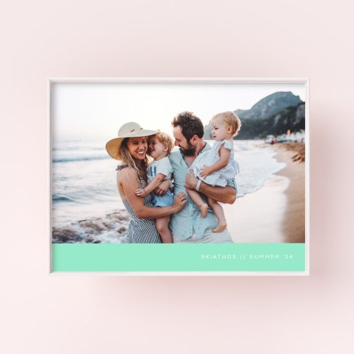 Framed Photo Canvas - Mint Bottom - A Stylish and Timeless Keepsake for Cherished Memories