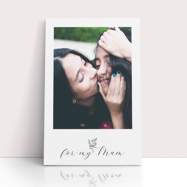 Photo of a canvas print called 'Mom’s Smile'. It is 60cm x 40cm in size, in a Portrait orientation. It has space for 1 photos.