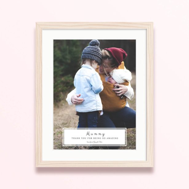 framed and mounted photo print warm moments family vibe 400x300 portrait wood - Warm Moments