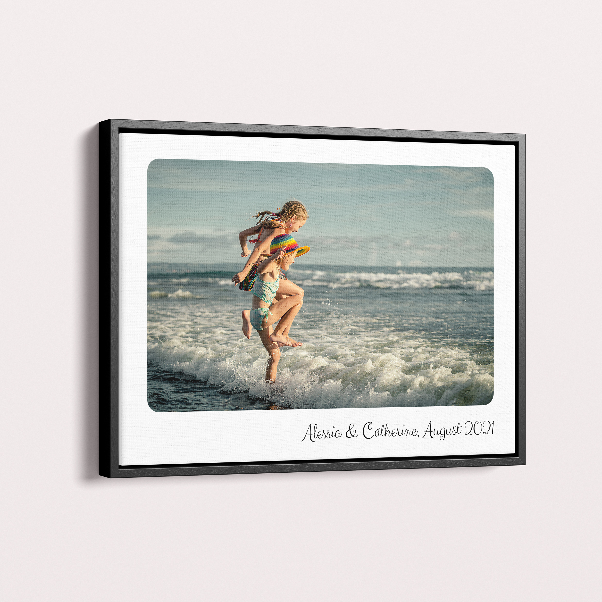 Curved Corners Framed Photo Canvases – Personalized Elegance for Your Memories