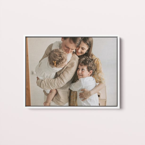  Personalized Simple Landscape Framed Photo Canvas - Craft a one-of-a-kind masterpiece with our sleek landscape-oriented design, showcasing your favorite photo uniquely.