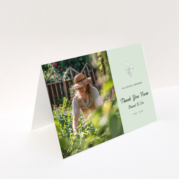 Funeral thank you card design with one photo and floral illustration