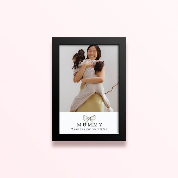 Simple framed print designs with one photo for personalised gifts.