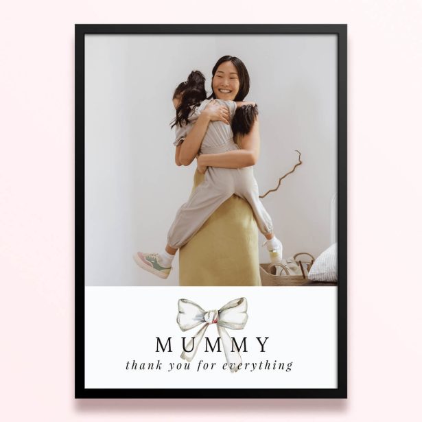 Simple framed print designs with one photo for personalised gifts.