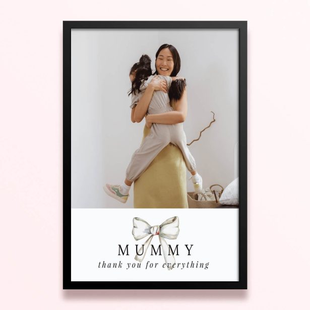 Simple framed print designs with one photo for personalised gifts.