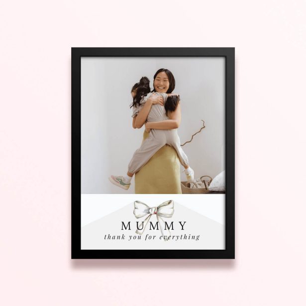 Simple framed print designs with one photo for personalised gifts.