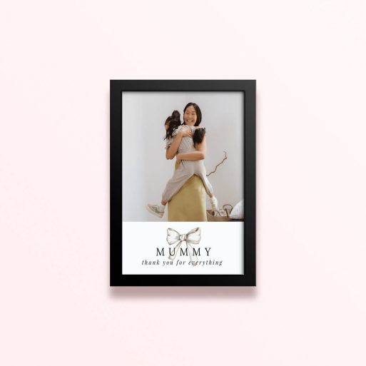 Simple framed print designs with one photo for personalised gifts.