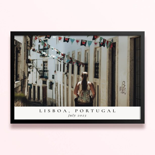 Simple framed prints designs with one photo in a street scene in Lisboa, Portugal for July 2023