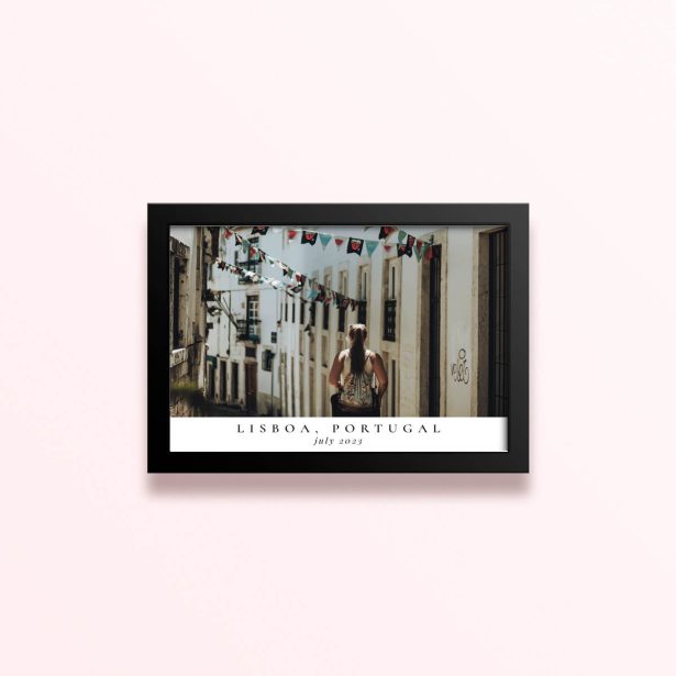 Simple framed prints designs with one photo in a street scene in Lisboa, Portugal for July 2023
