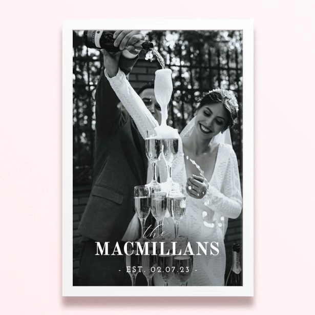 Simple framed prints designs: wedding couple pouring champagne into glasses, 1 photo
