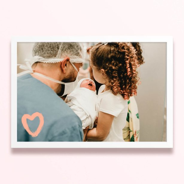 Simple framed prints designs featuring one photo for personalised photo gifts