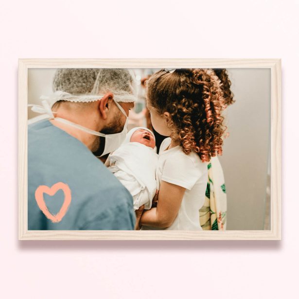 Simple framed prints designs featuring one photo for personalised photo gifts