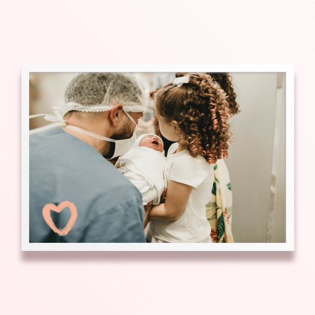 Simple framed prints designs featuring one photo for personalised photo gifts