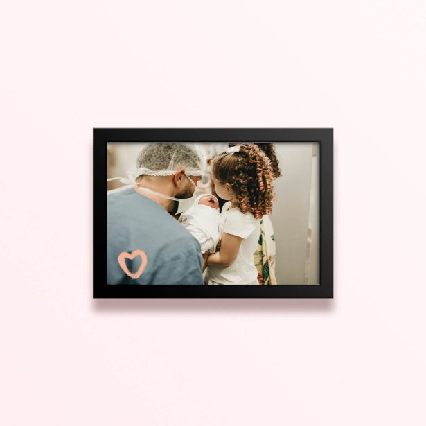 Simple framed prints designs featuring one photo for personalised photo gifts