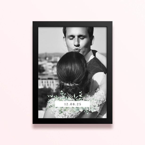 Simple framed prints designs with one photo for personalised photo gifts or wedding invitations.