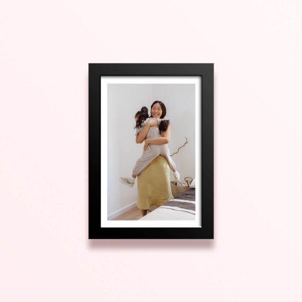 Simple framed prints designs with one photo for personalised gifts