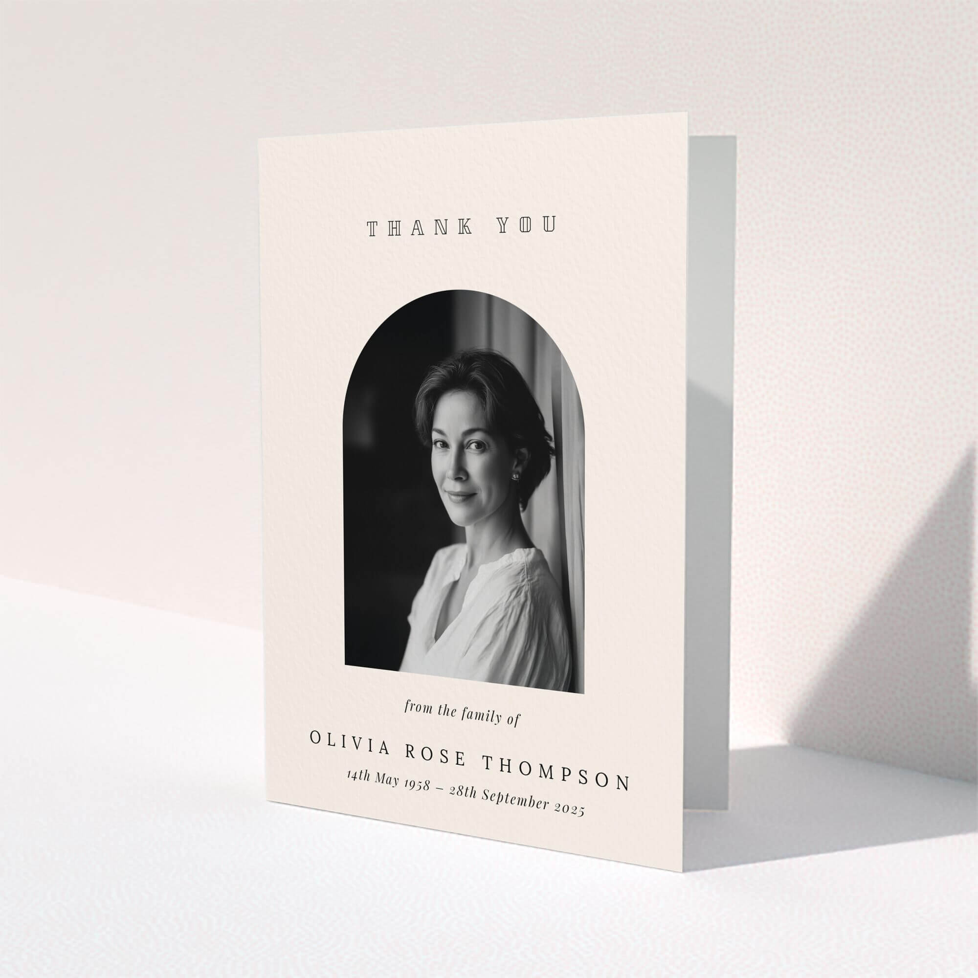 Funeral thank you card design with one photo in an elegant layout