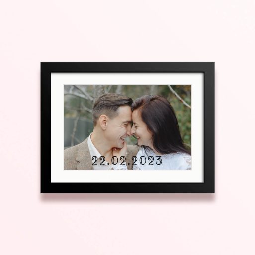 Framed and mounted photo print with one photo of a couple showing date 22.02.2023.