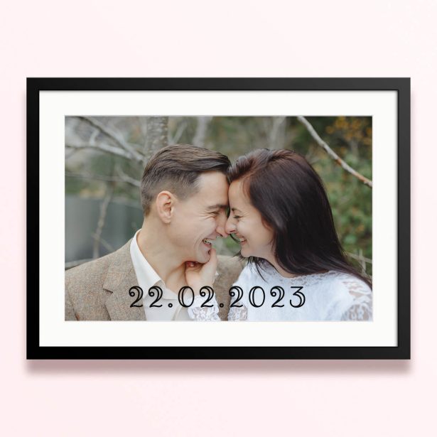 Framed and mounted photo print with one photo of a couple showing date 22.02.2023.