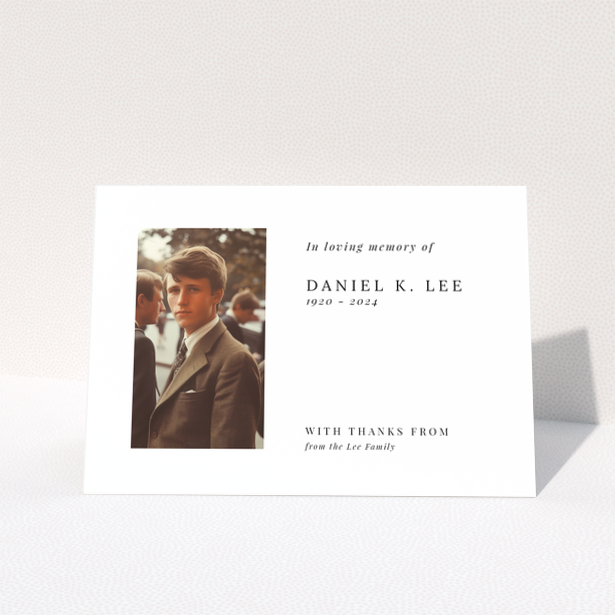 Funeral thank you card with one photo and elegant design